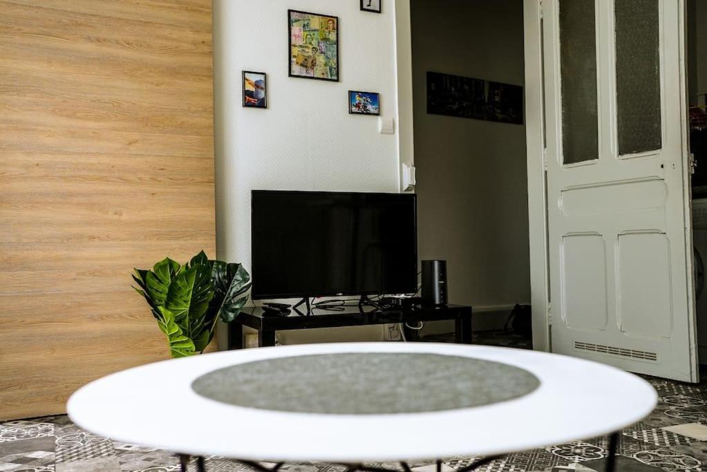 Appartement La Gare Viotte Besancon Ngoại thất bức ảnh